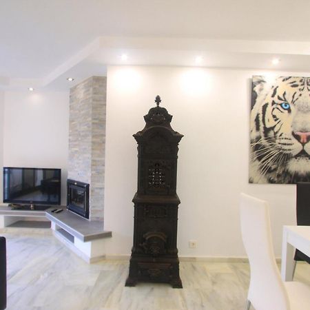 1080 Beachfront Penthouse 3 Floors Jacuzzi 2 Pools Wifi Roof Terrace Marbella Exterior foto